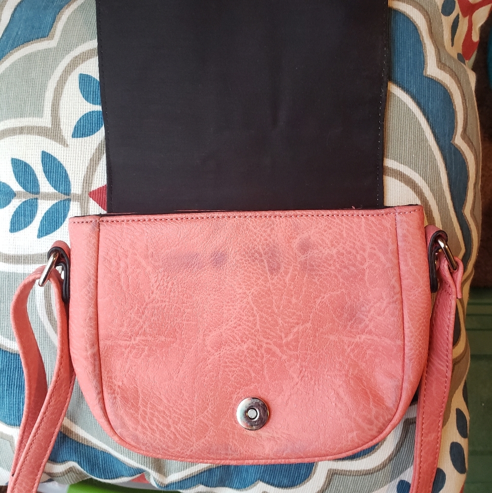 Purse - Picture 2 of 5